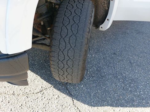 Used 2019 Chevrolet Silverado 1500 LT Trail Boss image 33