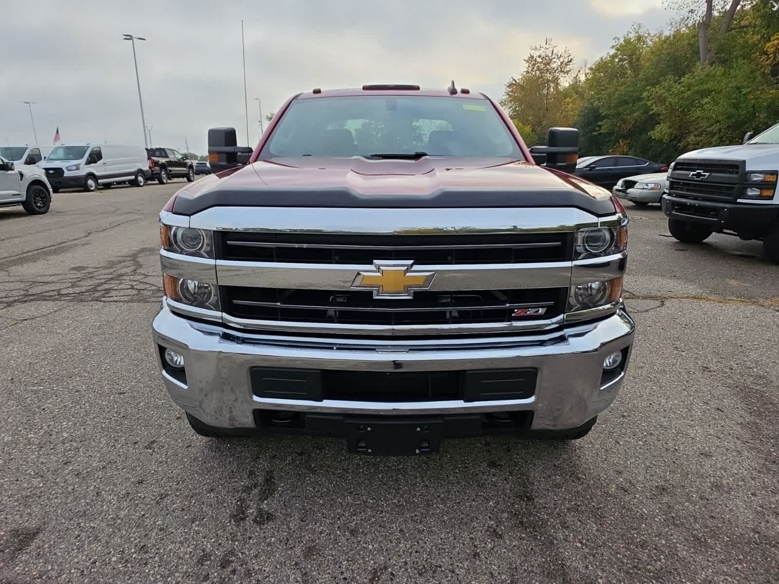Used 2019 Chevrolet Silverado 2500 LT w/ LT Convenience Package AWD/4WD image 3
