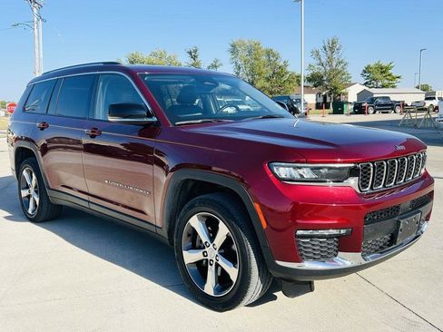Used 2021 Jeep Grand Cherokee L Limited image 2