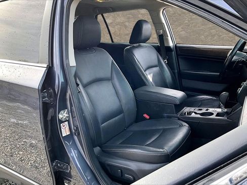 Used 2015 Subaru Outback 2.5i Limited image 7