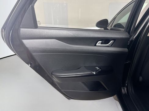 Used 2022 Kia K5 LX FWD image 25