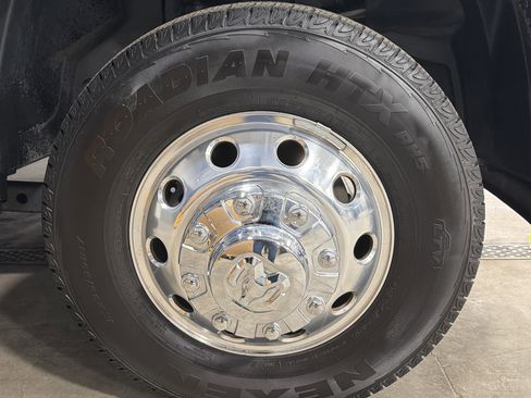 Used 2025 RAM 3500 Big Horn image 18