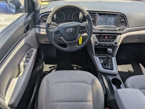 Used 2018 Hyundai Elantra SEL FWD image 13