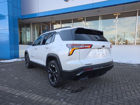 Used 2025 Chevrolet Equinox RS w/ Safety and Technology Package image 3