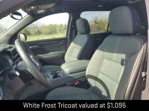 Certified 2024 GMC Acadia AT4 w/ Luxury Package AWD/4WD image 6