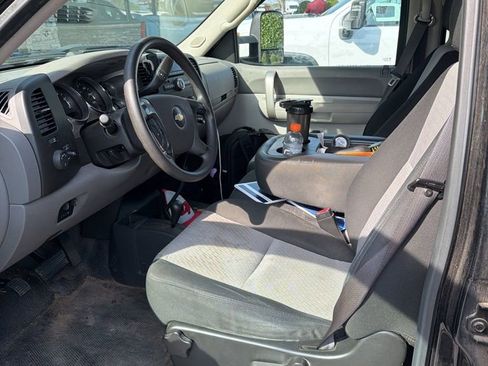 Used 2009 Chevrolet Silverado 2500 W/T image 3