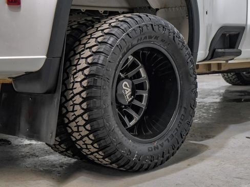 Used 2023 Chevrolet Silverado 3500 LTZ w/ LTZ Plus Package AWD/4WD image 58