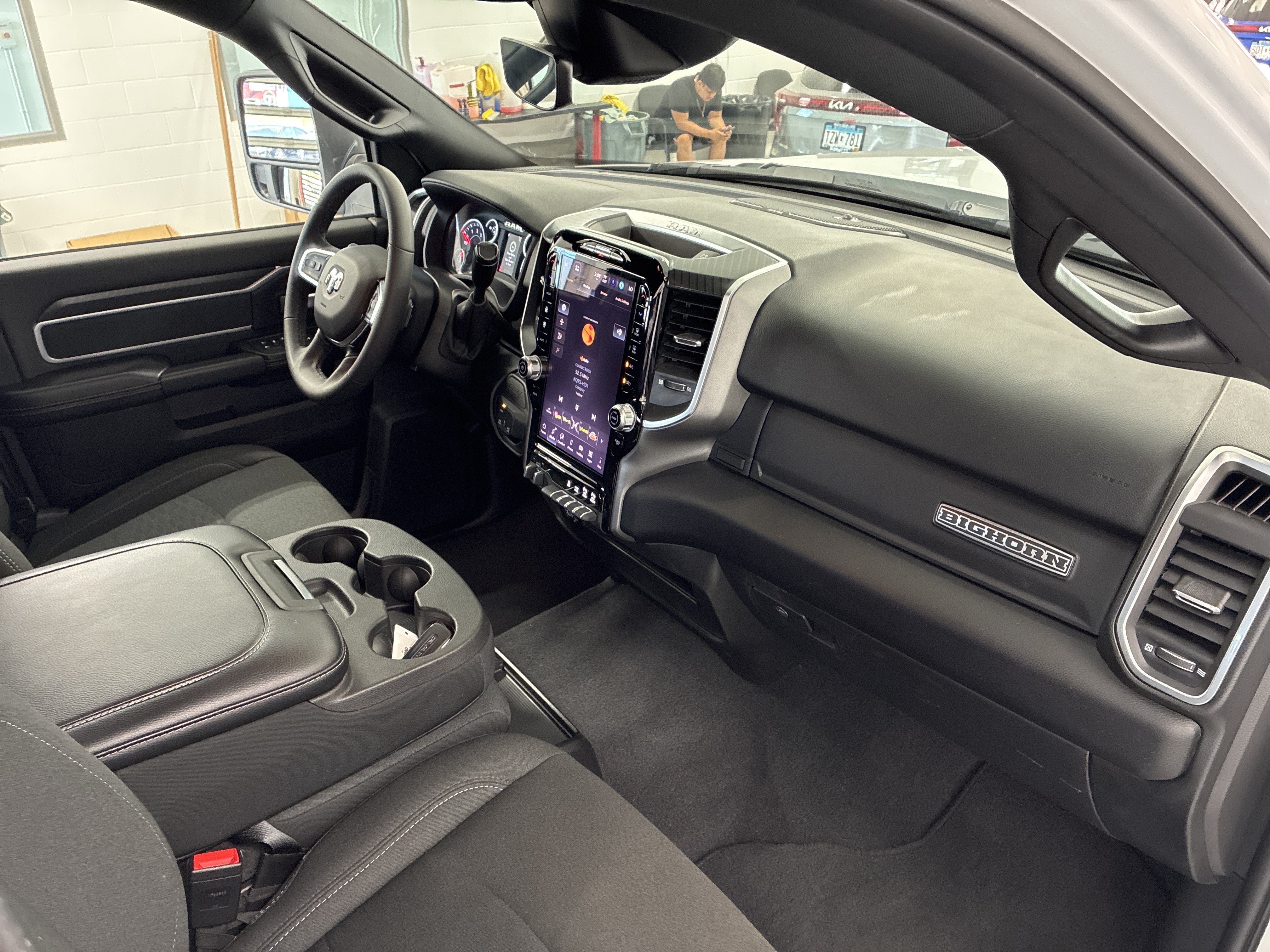 Certified 2025 RAM 2500 Big Horn AWD/4WD image 18