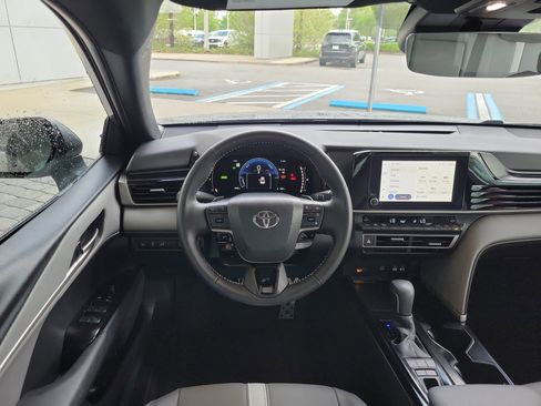 Certified 2026 Toyota Camry SE image 26