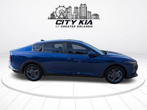 New 2026 Kia K4 FWD image 7