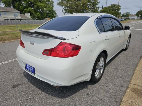 Used 2013 INFINITI G37 x Sedan w/ Premium Pkg AWD/4WD image 6