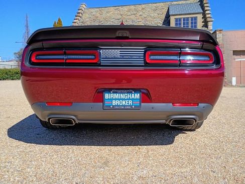 Used 2020 Dodge Challenger R/T Scat Pack image 13