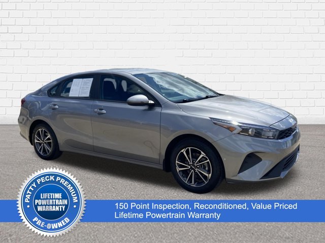 Used 2024 Kia Forte LXS w/ LXS Technology Package FWD image 1