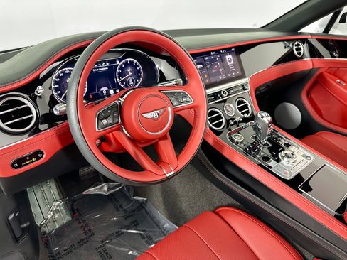 Certified 2024 Bentley Continental GT image 12