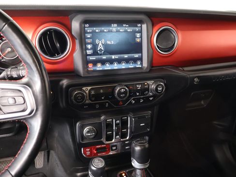 Used 2020 Jeep Wrangler Unlimited Rubicon AWD/4WD image 5