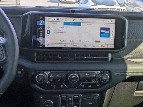 New 2025 Jeep Wrangler Unlimited Rubicon 392 image 14