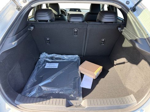 New 2026 MAZDA CX-30 AWD 2.5 S w/ Select Sport Pkg image 17