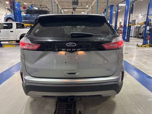 Certified 2022 Ford Edge SEL w/ Convenience Package image 7