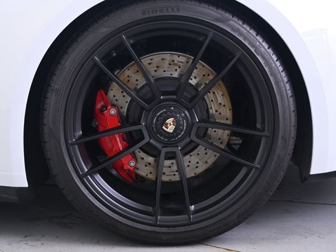 Used 2022 Porsche 911 Carrera 4S image 15