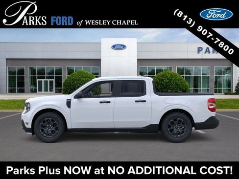 New 2026 Ford Maverick XLT w/ XLT Luxury Package FWD image 3