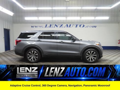 Used 2022 Ford Explorer ST-Line w/ Class IV Trailer Tow Package AWD/4WD image 1