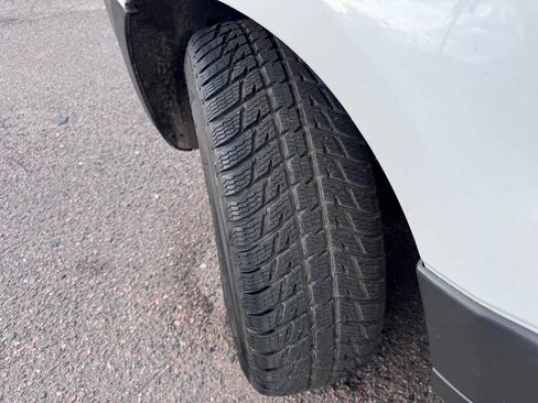 Used 2003 Ford Escape XLT image 10