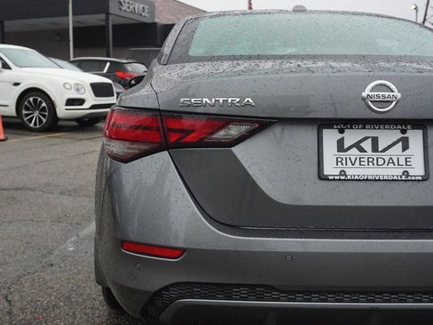 Used 2020 Nissan Sentra SV image 12