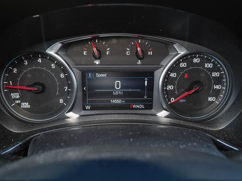 Used 2023 Chevrolet Equinox LT FWD image 16