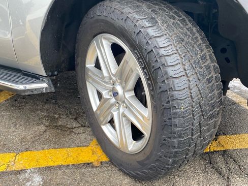 Used 2021 Ford Expedition Max XLT image 27