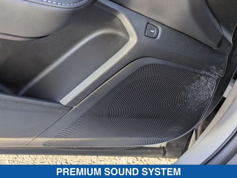 Used 2025 Acura RDX SH-AWD w/ Advance Package image 14