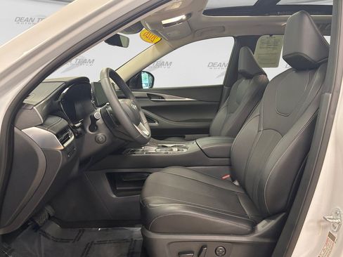 Used 2026 INFINITI QX60 Luxe w/ Cargo Package AWD/4WD image 9