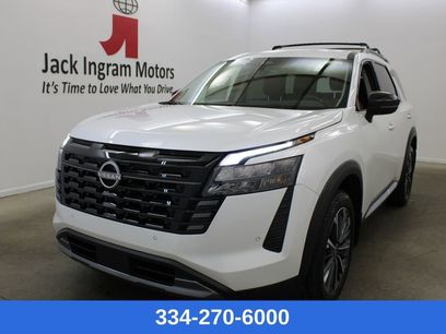 New 2026 Nissan Pathfinder Platinum