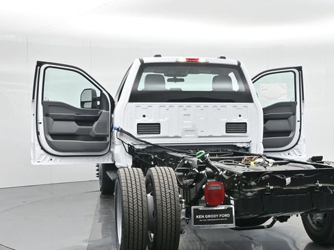 New 2025 Ford F550 2WD Regular Cab Super Duty image 23