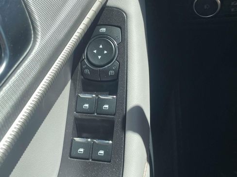 New 2026 Ford Explorer Active w/ Active Comfort Package image 19