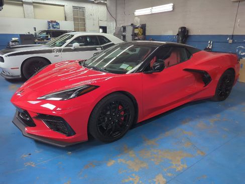 Certified 2025 Chevrolet Corvette Stingray Preferred Conv w/ Stealth Interior Trim Package RWD image 34