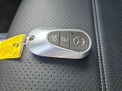 Certified 2026 Mercedes-Benz GLC 350e 4MATIC image 38