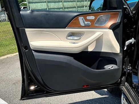 Used 2022 Mercedes-Benz GLE 350 4MATIC image 17