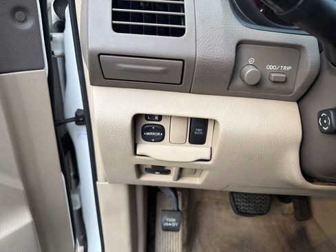 Used 2004 Lexus RX 330 AWD image 28