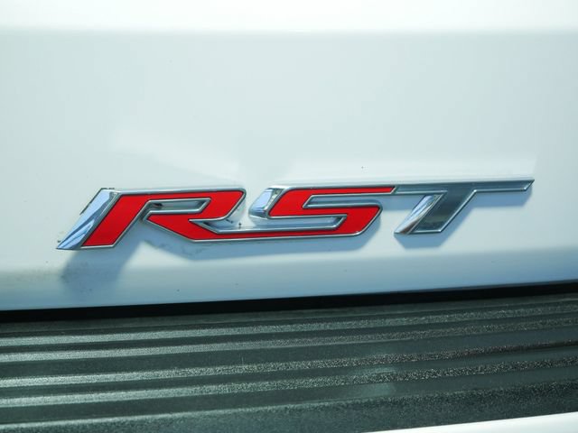 Used 2023 Chevrolet Suburban RST w/ Sport Performance Package AWD/4WD image 9