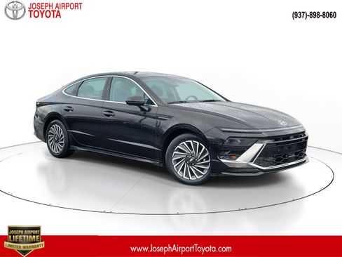 Used 2024 Hyundai Sonata Limited image 1