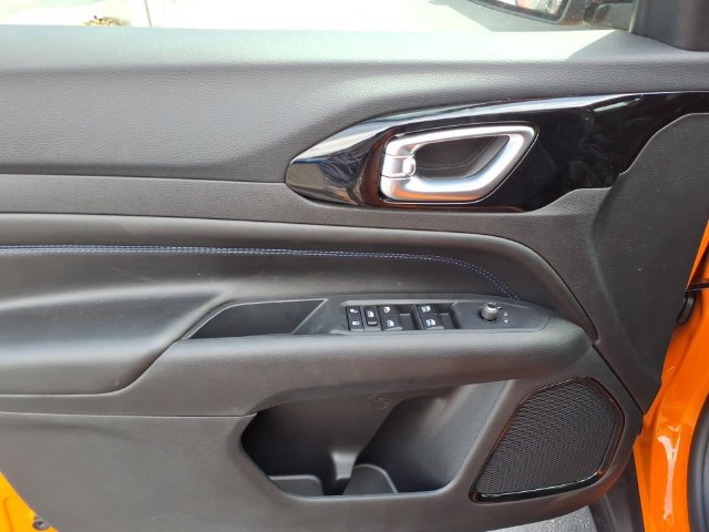 New 2026 Jeep Compass Latitude AWD/4WD image 5
