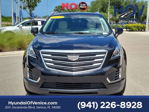 Used 2019 Cadillac XT5 Luxury FWD image 3