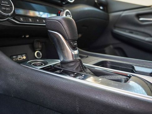 Certified 2021 Nissan Sentra SV image 25