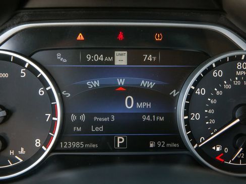 Used 2021 Nissan Murano Platinum w/ Cargo Package AWD/4WD image 17