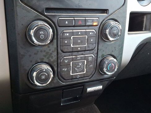 Used 2014 Ford F150 XLT w/ XLT Convenience Package AWD/4WD image 16