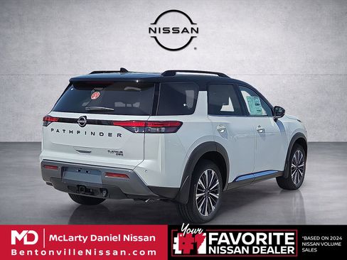 New 2026 Nissan Pathfinder Platinum AWD/4WD image 5