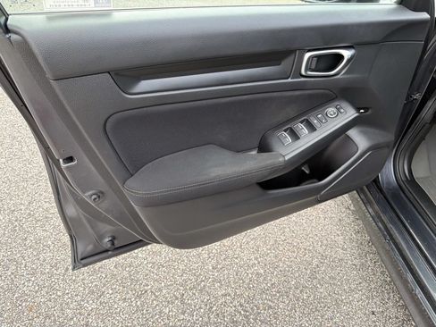Used 2022 Honda Civic LX image 10