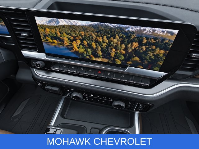 Used 2026 Chevrolet Silverado 1500 High Country AWD/4WD image 15