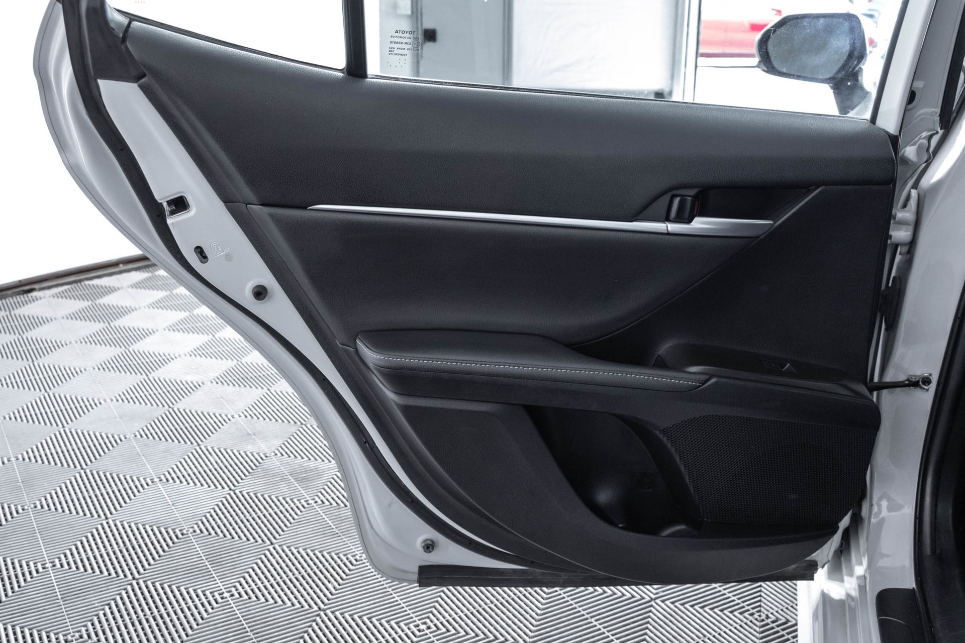 Used 2024 Toyota Camry XSE FWD image 36