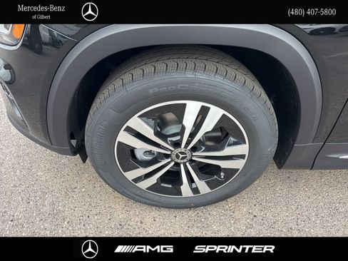 New 2026 Mercedes-Benz GLB 250 image 7